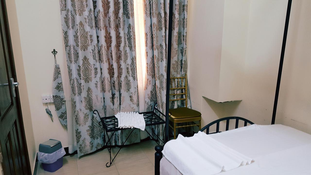 Zakinn Zanzibar Hotel - Dar Es Salaam Esterno foto
