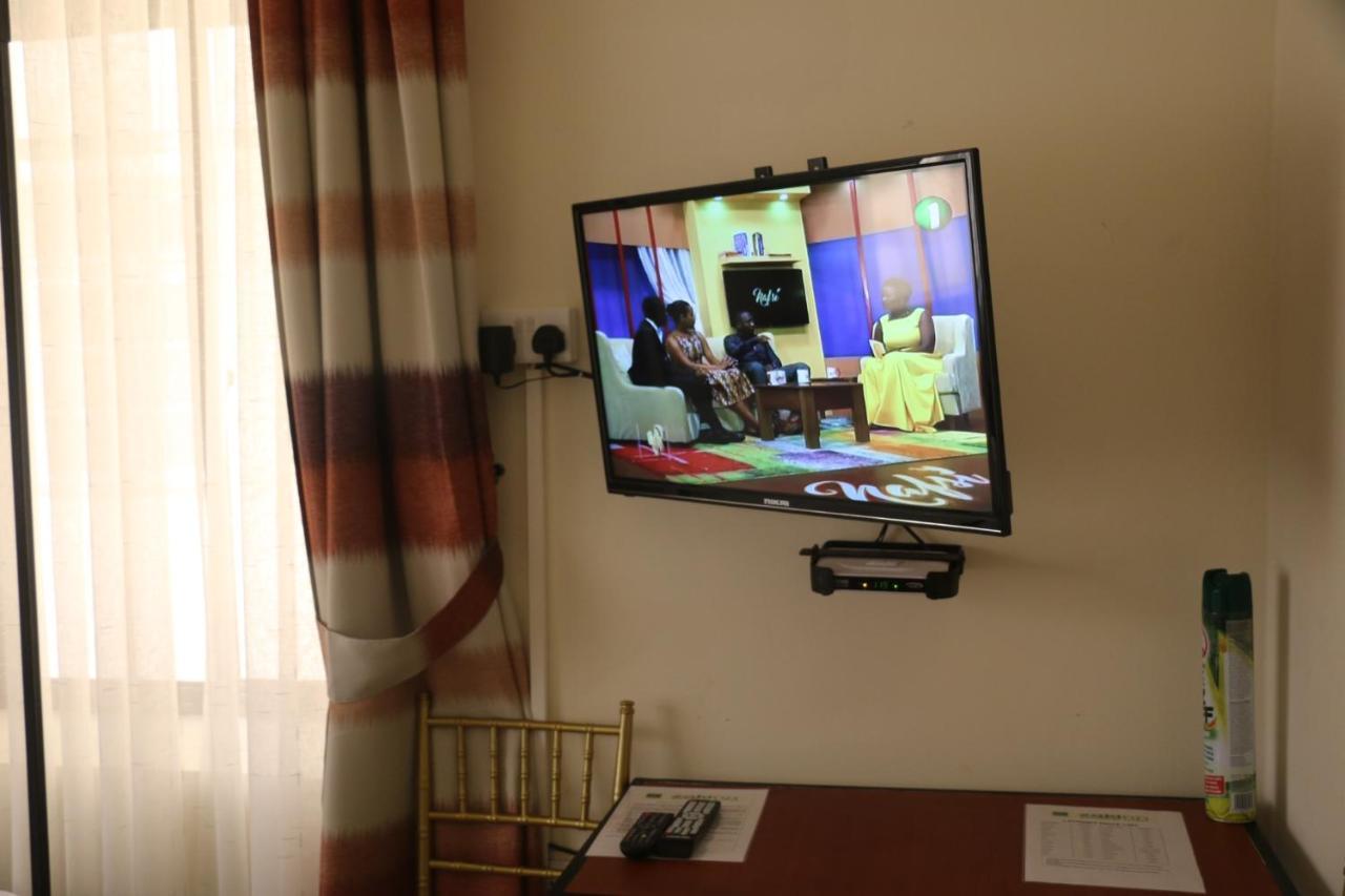 Zakinn Zanzibar Hotel - Dar Es Salaam Esterno foto